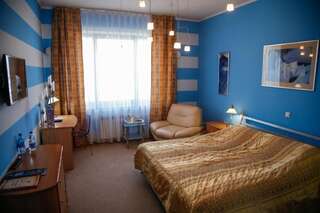 Гостиница Курортный отель Беловодье Белокуриха Улучшенный двухместный номер с 1 кроватью - Лечение включено-9
